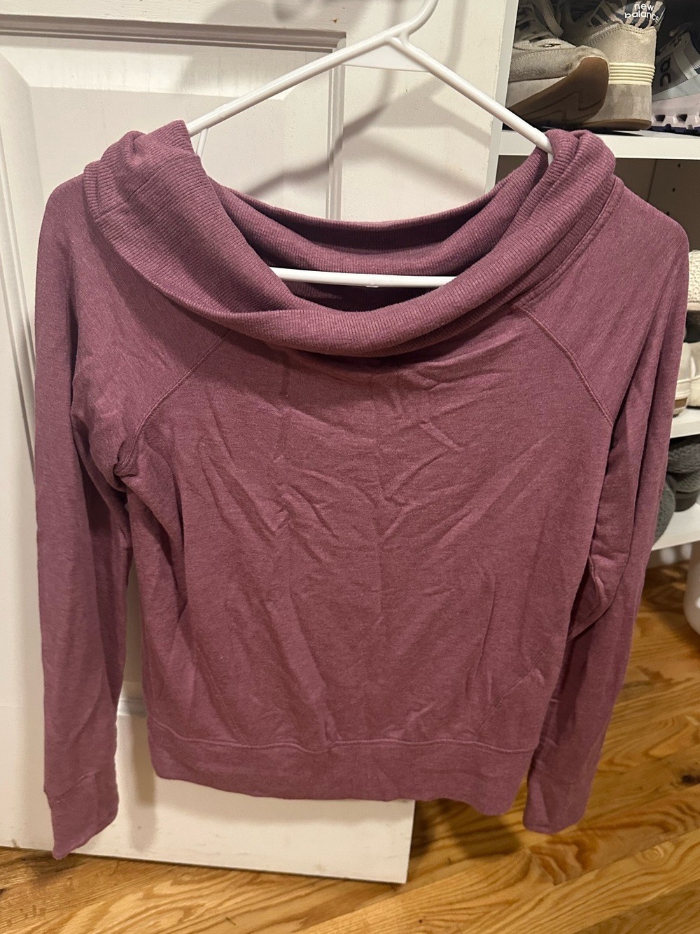 Athleta studio barre sweatshirt - Picture 5 of 8